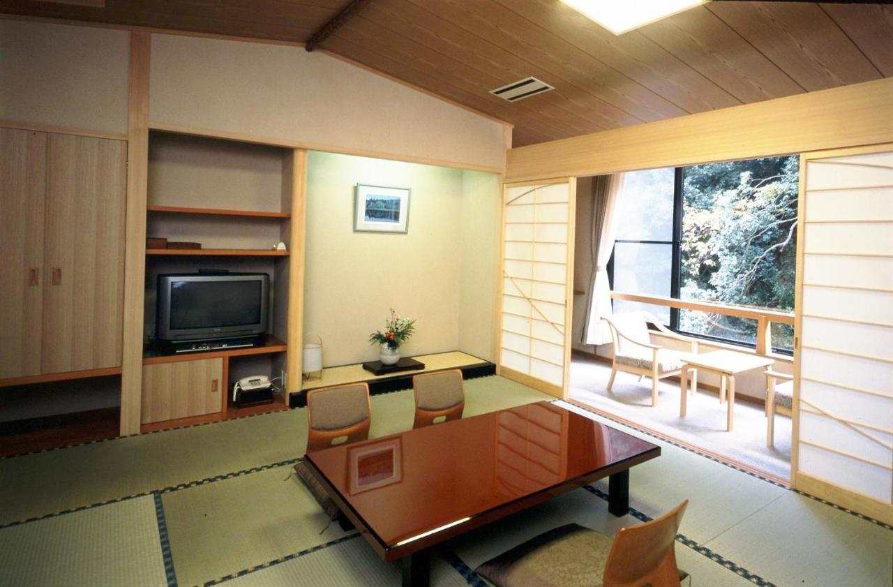 Kouraku 호텔 미사사 외부 사진